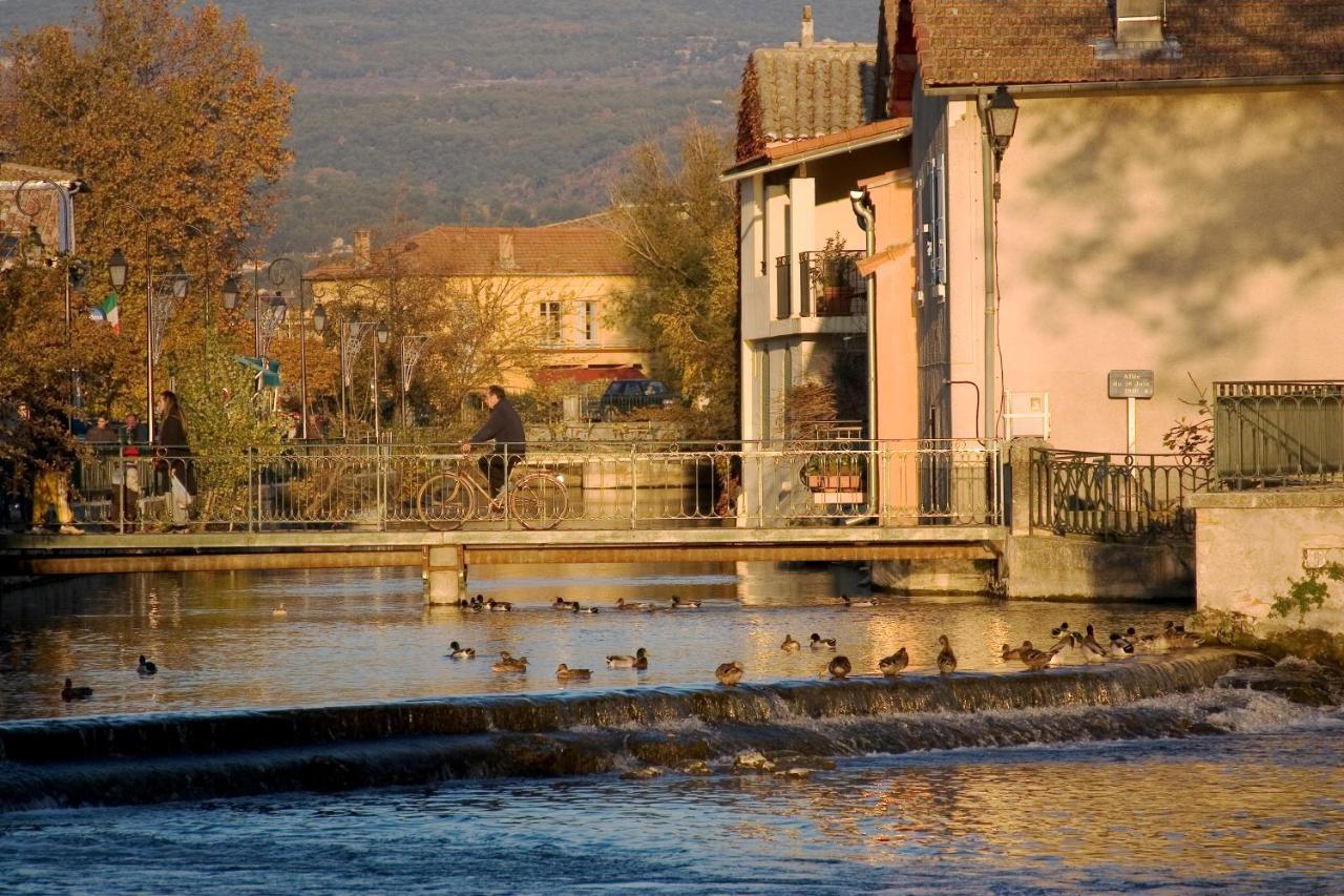 Chez Marielle Villa LʼIsle-sur-la-Sorgue Buitenkant foto